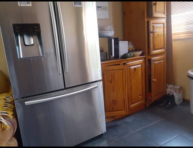 3 BEDROOM HOUSE FOR SALE IN GAKGAPANE